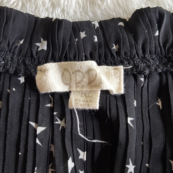 Black Starry Blouse - Picture 2 of 6